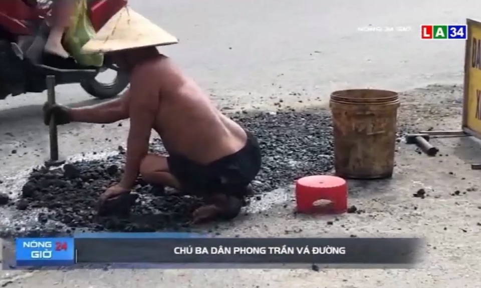 Cần Thơ: Chú Ba Dân phong trần vá đường