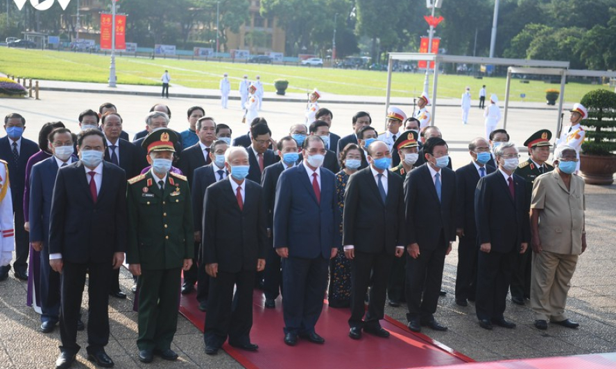 Lãnh đạo Đảng, Nhà nước vào Lăng viếng Chủ tịch Hồ Chí Minh