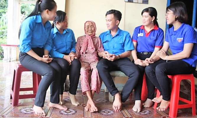 Cần Đước: Hoạt động“Tôi yêu Tổ quốc tôi”, chào mừng 64 năm ngày truyền thống Hội LHTNVN