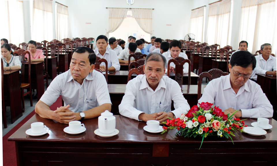 Cần Đước: Họp mặt kỷ niệm 90 năm ngày thành lập Hội Nông dân