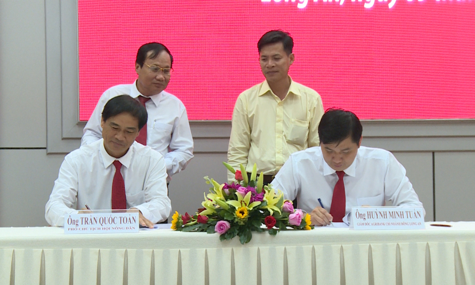 Hội nghị sơ kết 3 năm thỏa thuận liên ngành giữa hội nông dân tỉnh với Agribank tỉnh