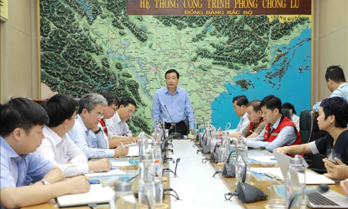 Tổ chức hai đoàn kiểm tra công tác ứng phó với vùng áp thấp