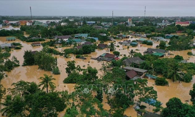 Cộng đồng Việt Nam tại Campuchia quyên góp ủng hộ đồng bào miền Trung