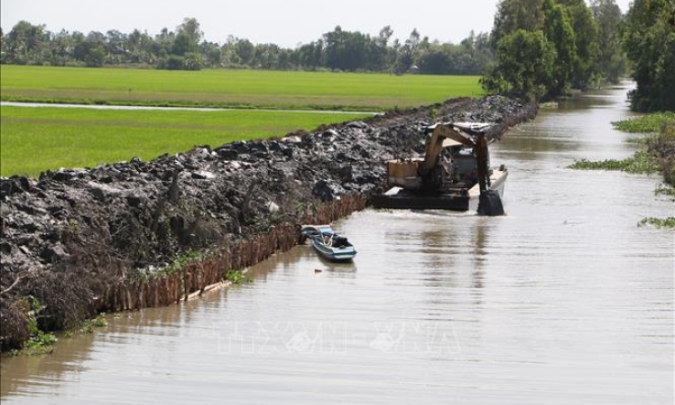 Chú trọng nguồn nước ứng phó hạn mặn trong vụ Đông Xuân