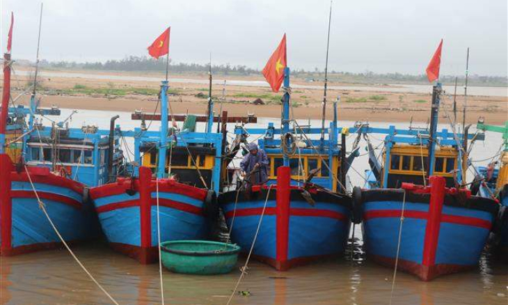 Các tỉnh, thành phố từ Thừa Thiên-Huế đến Ninh Thuận chủ động ứng phó với bão số 9