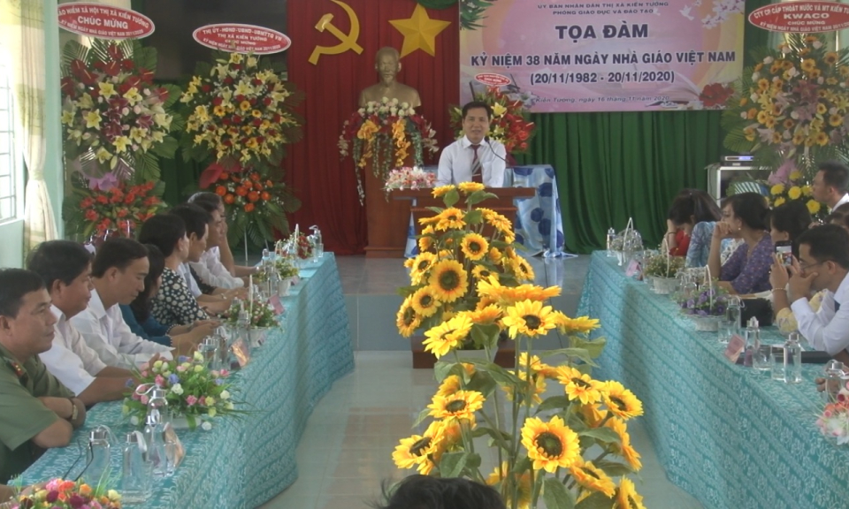 Nhà giáo ưu tú Nguyễn Văn Nghĩa – Tấm gương điển hình trong sự nghiệp “trồng người”.