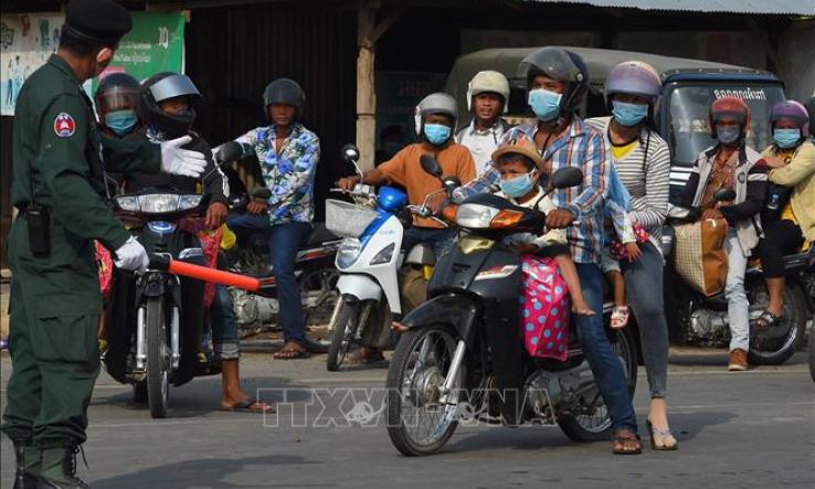 Campuchia thực thi giai đoạn 3 mở cửa lại trường học