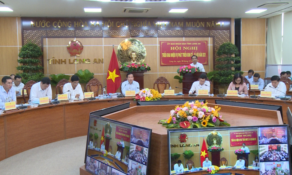 Hội nghị triển khai nhiệm vụ phát triển kinh tế &#8211; xã hội năm 2021