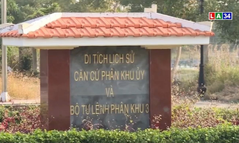 Thăm lại căn cứ cách mạng giữa lòng dân