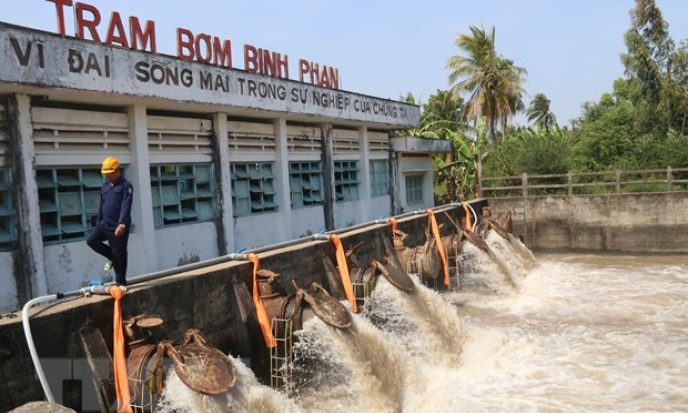 Đồng bằng sông Cửu Long ứng phó với xâm nhập mặn