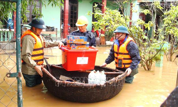 Chữ thập đỏ Việt Nam hỗ trợ tích cực công tác phòng, chống dịch COVID-19