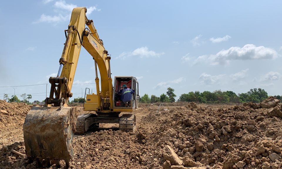 Trong gần 02 tháng đầu năm 2021, Tân Hưng thu NSNN năm 2021 đạt trên 100% kế hoạch