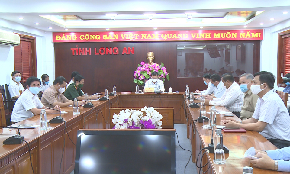Thủ tướng Nguyễn Xuân Phúc họp trực tuyến về tình hình Covid-19