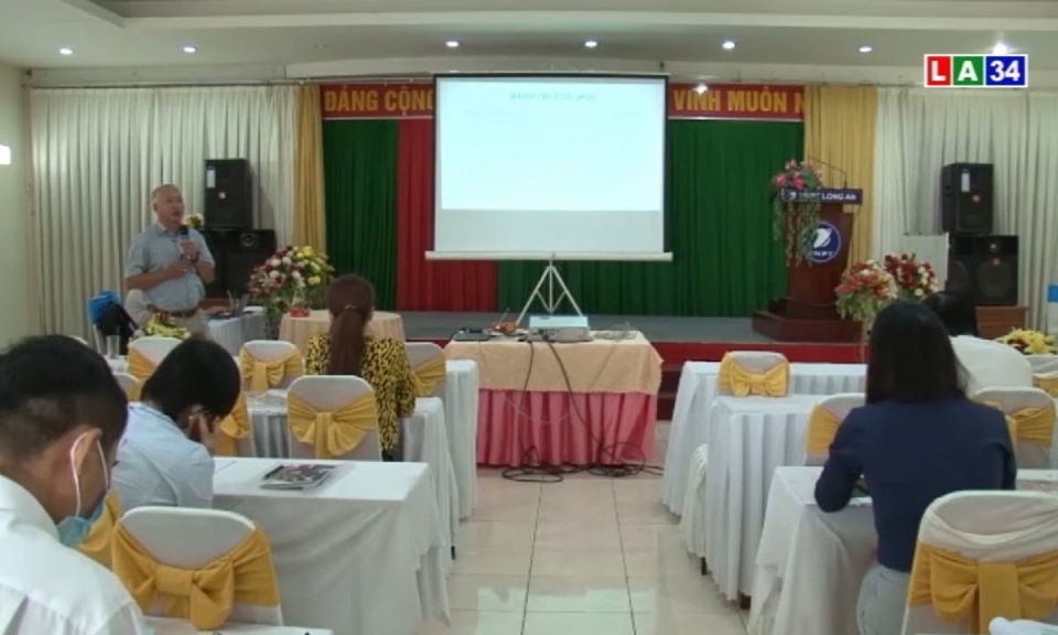 Hội nghị truyền thông về bệnh không lây nhiễm, giảm ăn muối và Covid-19
