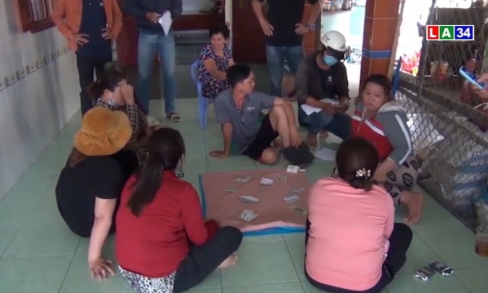 Tin ANTT | Công an huyện Cần Đước triệt xóa sòng bạc &#8220;quý bà&#8221;