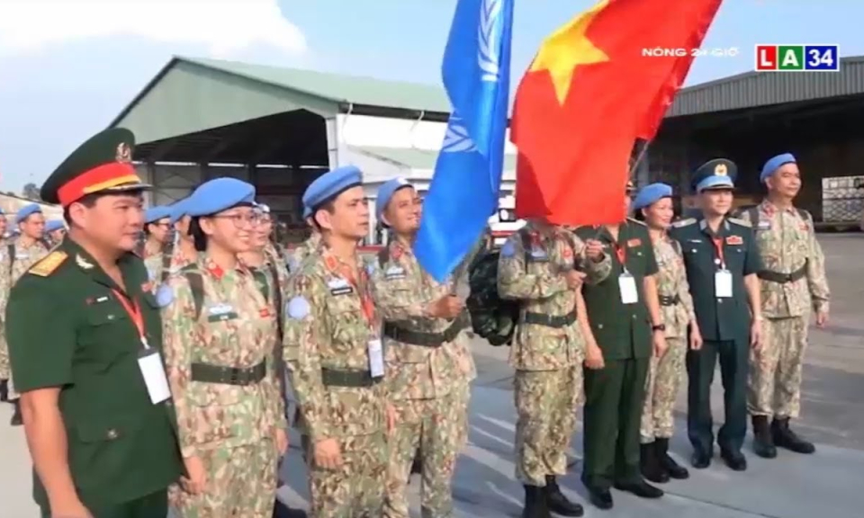 Các chiến sĩ &#8220;mũ nồi xanh&#8221; sẵn sàng lên đường làm nhiệm vụ