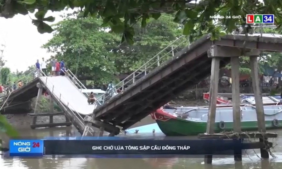Ghe chở lúa tông sập cầu ở Đồng Tháp