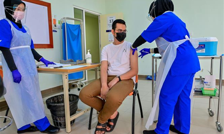 COVID-19 tại ASEAN hết 3/3: Trên 53.600 ca tử vong; Indonesia tiêm vaccine 1 triệu người/ngày