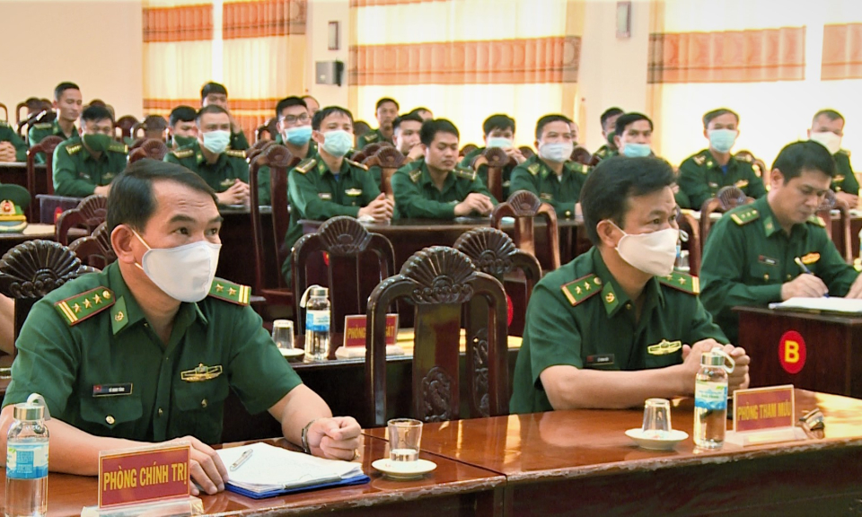 Tăng cường 40 cán bộ, chiến sĩ Biên phòng Ninh Bình về biên giới Long An phòng, chống dịch Covid – 19