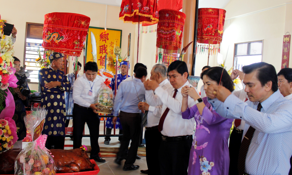Cần Đước: Khánh thành Di tích Đình và Lăng mộ Nguyễn Khắc Tuấn