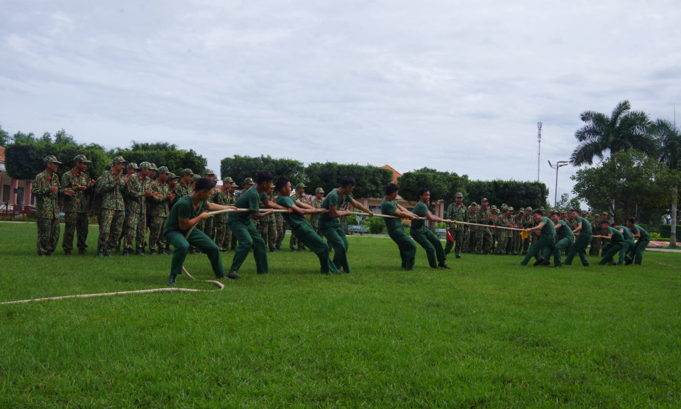 Tháng Ba và tuổi trẻ quân đội