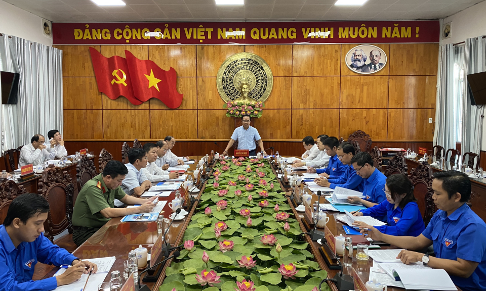 Ban Thường vụ Tỉnh uỷ làm việc với Ban Thường vụ Tỉnh đoàn