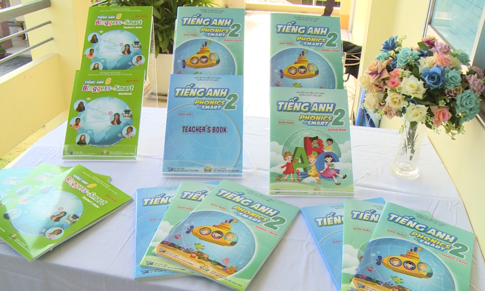 Hội nghị trực tuyến giới thiệu SGK Tiếng Anh lớp 2 và lớp 6
