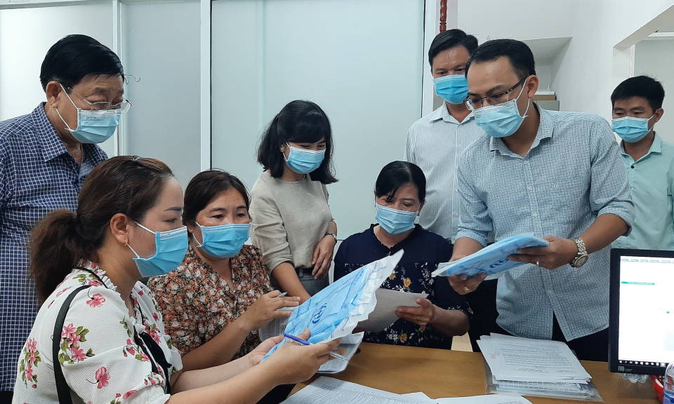 TP Tân An: Tạm dừng hoạt động 2 cơ sở khám chữa bệnh không an toàn