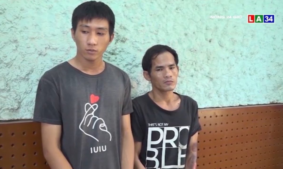 Bị vây bắt, 2 tên đạo chích rút dao đâm bảo vệ trọng thương