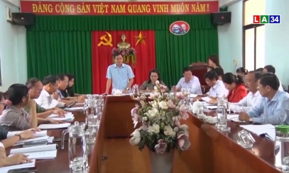 Kiểm tra công tác bầu cử tại huyện Đức Hòa