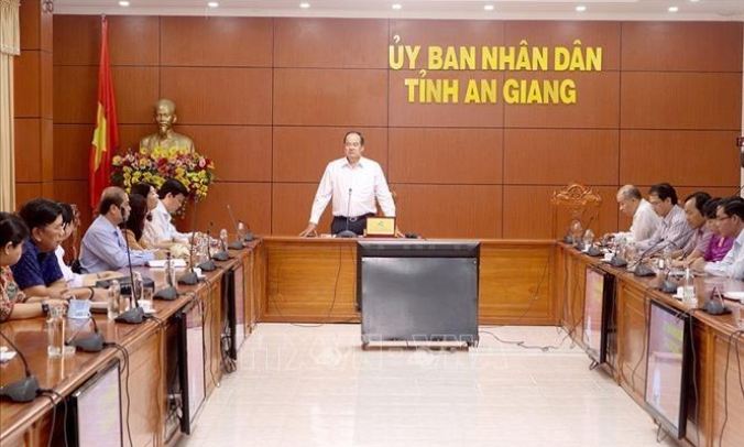 An Giang họp khẩn sau ghi nhận 2 trường hợp nhập cảnh trái phép được cách ly ngay nghi nhiễm COVID-19