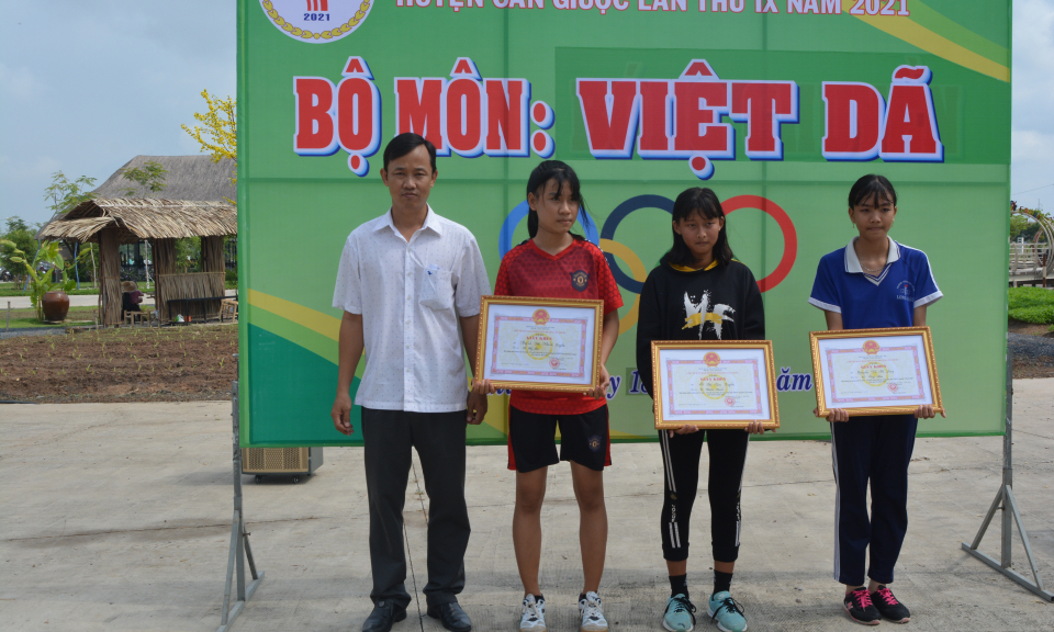 Cần Giuộc: Giải Việt dã Đại hội thể dục thể thao lần thứ IX năm 2021