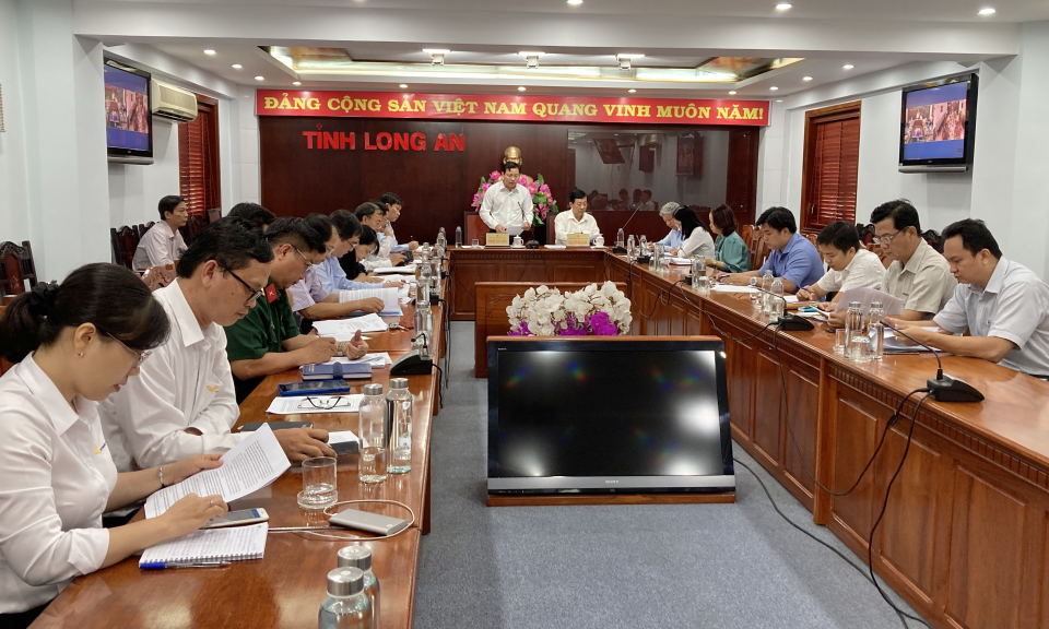 Long An tăng cường xây dựng Chính quyền điện tử