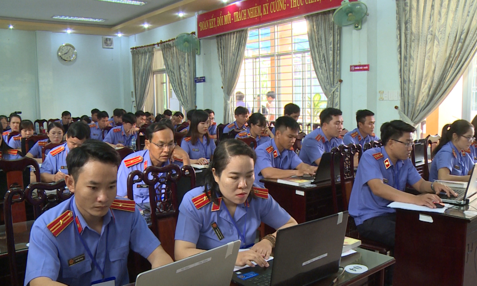 Cuộc thi ‘viết cáo trạng’ lần I năm 2021