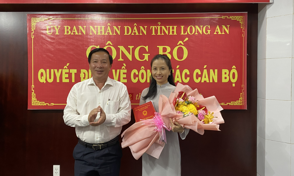 Bổ nhiệm Phó Giám đốc Sở Ngoại vụ Long An-Trần Ngọc Uyển