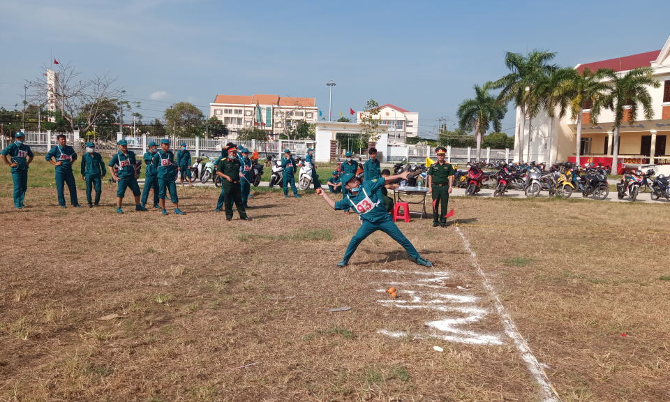 Tân Trụ: Bế mạc Hội thao thể dục thể thao quốc phòng năm 2021