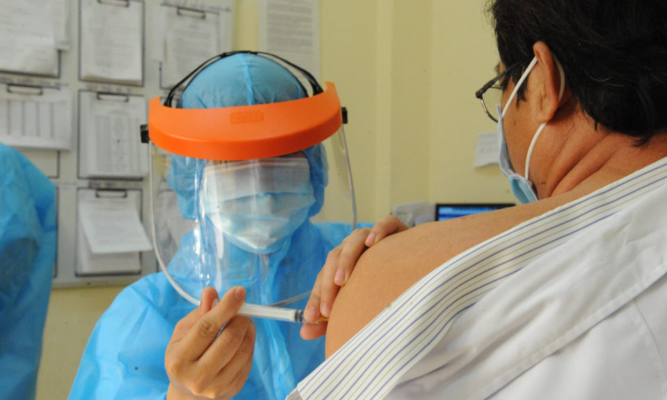 Long An: dự kiến trên 300.000 đối tượng ưu tiên tiêm miễn phí vaccine COVID-19