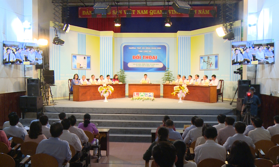 HĐND tỉnh đối thoại về “Vấn đề điện, nước phục vụ sản xuất và sinh hoạt ở nông thôn”