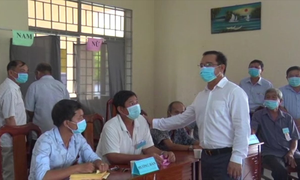 Bí thư Tỉnh ủy Long An &#8211; Nguyễn Văn Được động viên và kiểm tra công tác bầu cử tại huyện Bến Lức