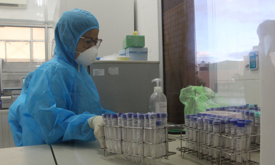Long An có thể xét nghiệm 2.000 mẫu test nhanh kháng nguyên 1 ngày
