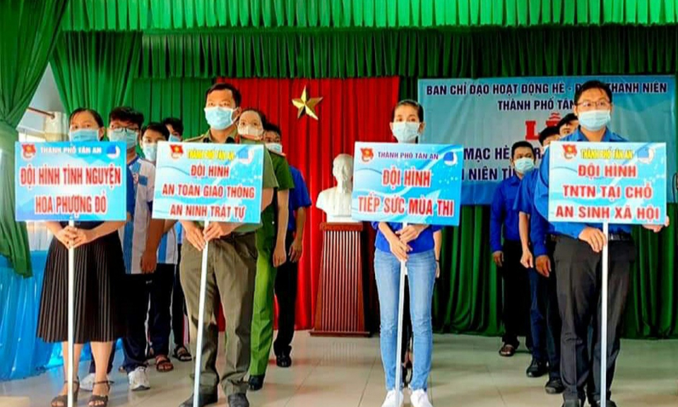 TP Tân An: Ra quân chiến dịch thanh niên tình nguyện hè năm 2021