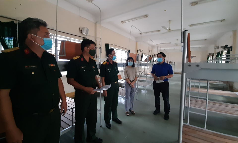 Bộ Chỉ huy Quân sự tỉnh Long An khảo sát các điểm tiếp nhận cách ly tại TP.Tân An