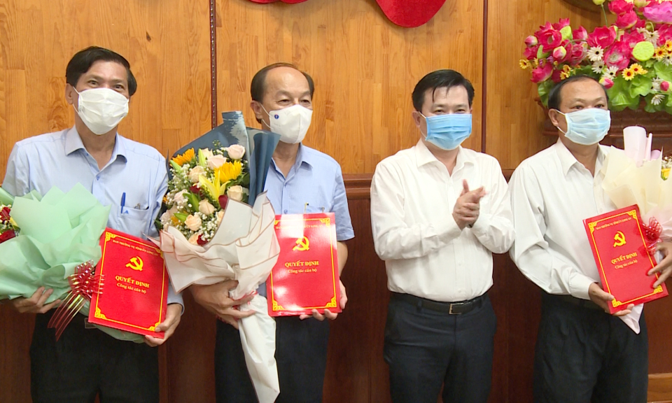 Tỉnh ủy công bố quyết định của Ban Bí thư Trung ương Đảng