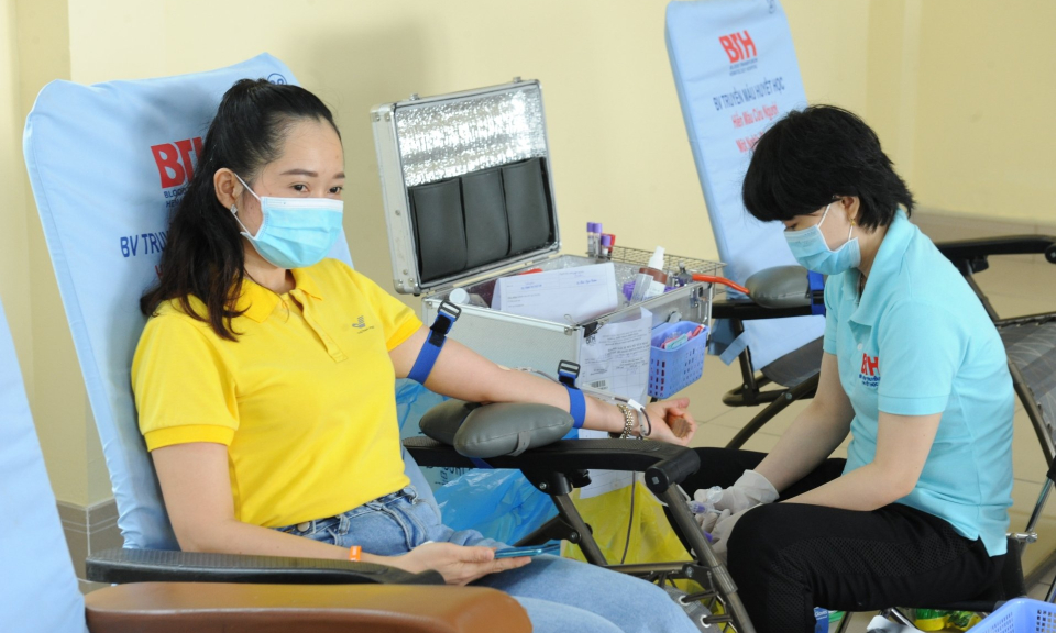 TP Tân An: Sôi nổi ngày hội hiến máu tình nguyện