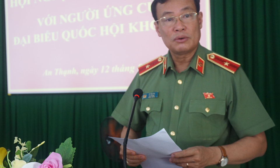 Ứng cử viên Đại biểu Quốc hội tiếp xúc cử tri huyện Bến Lức