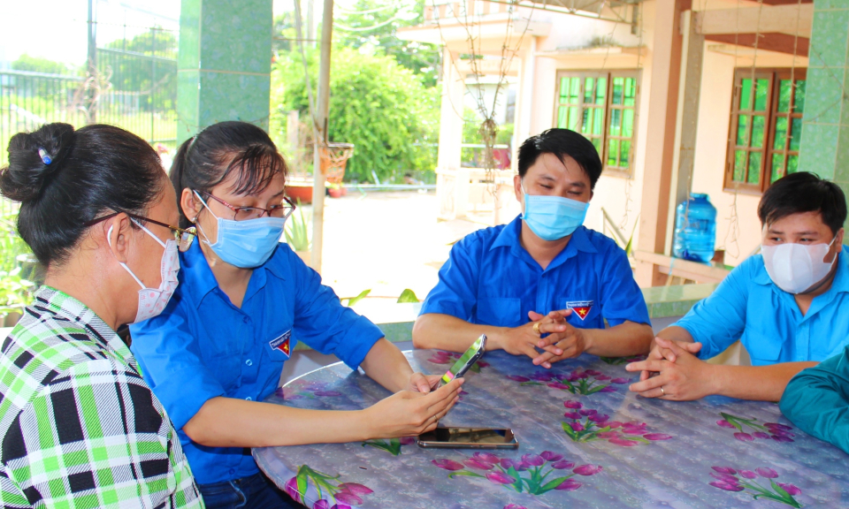 Cần Đước: Đẩy mạnh tuyên truyền vận động người dân khai báo y tế sau kỳ nghỉ lễ