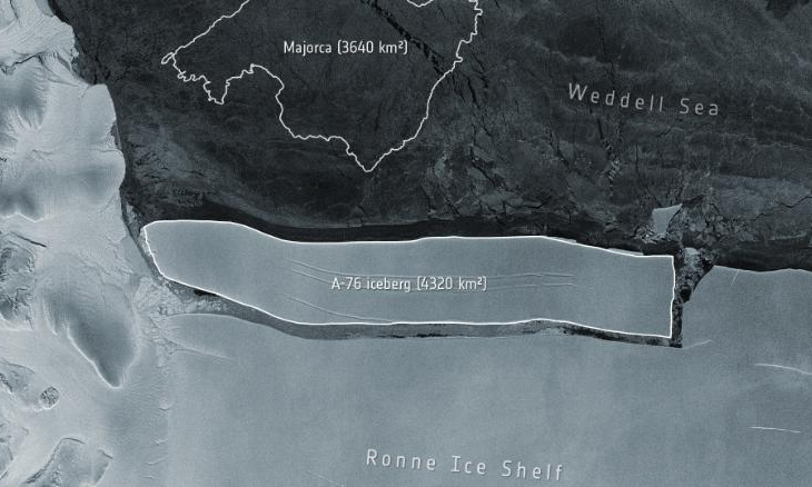 Tảng băng trôi lớn nhất thế giới tách khỏi Nam Cực