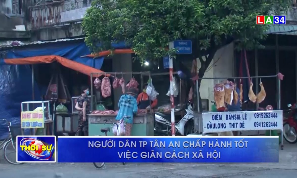 Người dân TP.Tân An chấp hành tốt việc giãn cách xã hội