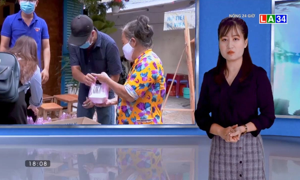 Ấm lòng những suất cơm từ thiện ở TP.Cần Thơ