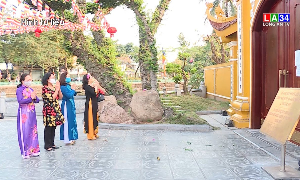 Đề nghị dừng mọi sinh hoạt tôn giáo tập trung đông người